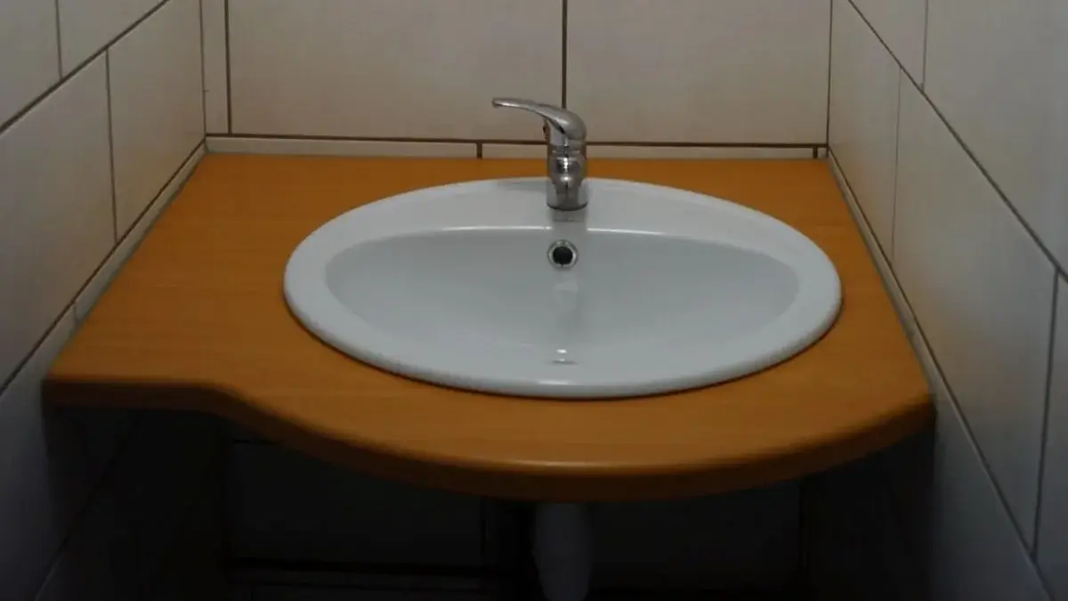 Sanitaires et douches du chalet